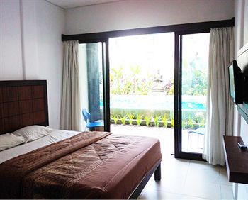 Kubu Hotel Kuta  Exterior photo